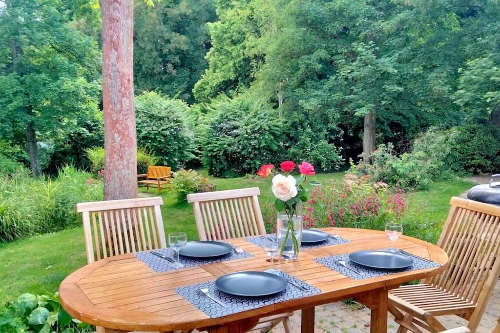 Le Cinq, Au Coeur Du Vexin Villa Themericourt ภายนอก รูปภาพ